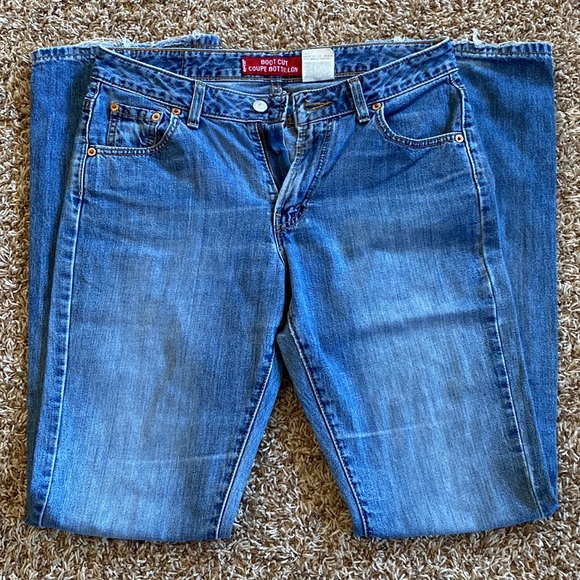Levi’s Boot Cut Jeans - Picture 4 of 7